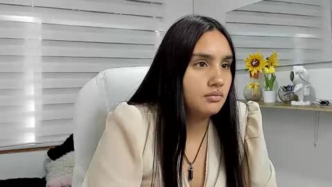 Snapshot of caroline_rodriguez_9 chatting on March 30, 7:15 pm caroline_rodriguez_9 online show from March 30, 7:15 pm