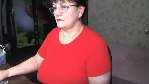 CarolineDream  online show from January 7, 5:42 pm