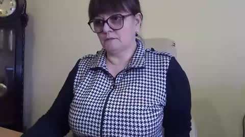 CarolineDream  online show from January 15, 9:02 am