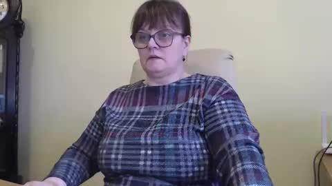 CarolineDream  online show from January 28, 10:45 am