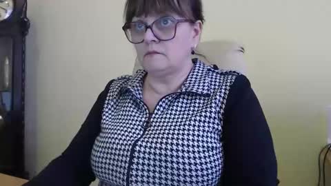 CarolineDream  online show from February 7, 12:17 pm