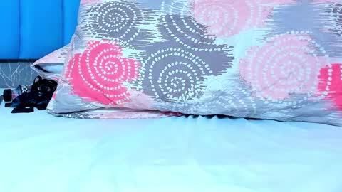 CarolineeGarcia online show from January 10, 10:06 am