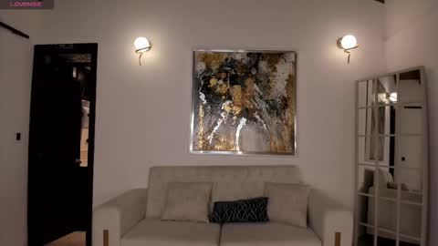 Snapshot of carolinegrace_ chatting on November 10, 10:36 am Caro online show from November 10, 10:36 am