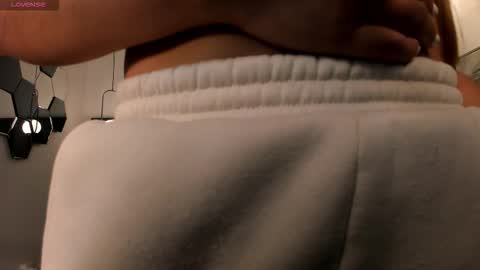 Caro online show from February 11, 9:58 am