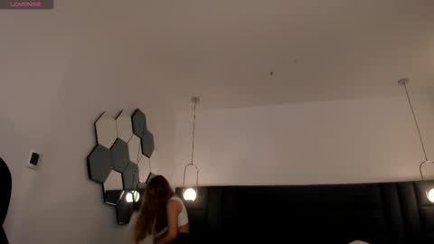 Snapshot of carolinegrace_ chatting on February 14, 10:45 am Caro online show from February 14, 10:45 am