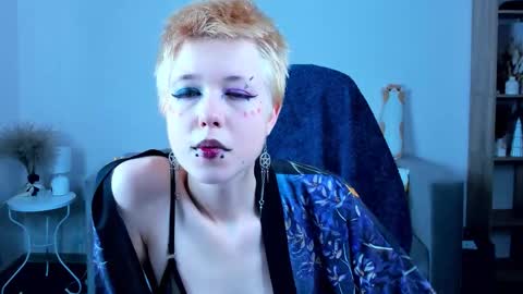 CarolineRichter online show from September 24, 10:29 am