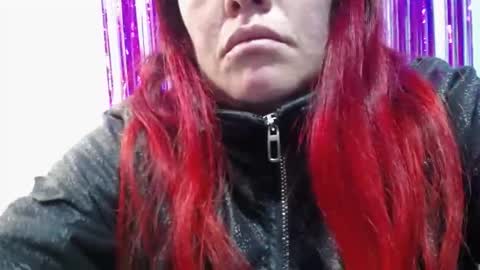 Carolinhe  online show from February 9, 12:31 pm