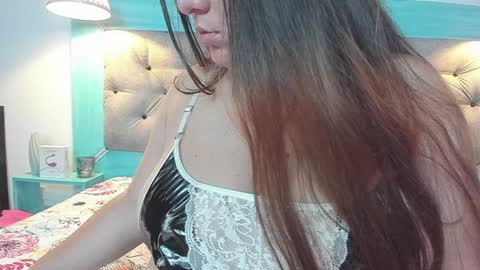 caro online show from January 2, 2:02 pm