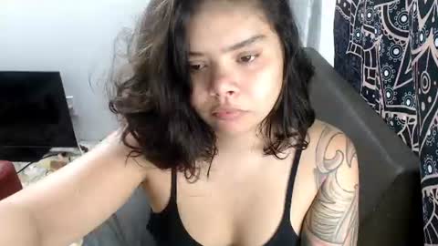 Snapshot of caroljeager chatting on June 10, 11:35 pm carol my sign is capricorn online show from June 10, 11:35 pm