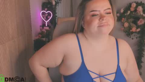 caroll_li online show from February 28, 5:26 am