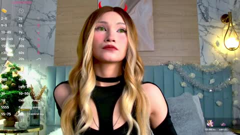 Snapshot of carolreeves chatting on January 13, 5:55 am Carol online show from January 13, 5:55 am