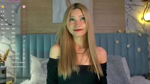 Snapshot of carolreeves chatting on January 21, 9:13 am Carol online show from January 21, 9:13 am