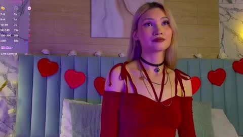 Snapshot of carolreeves chatting on February 13, 9:20 am Carol online show from February 13, 9:20 am