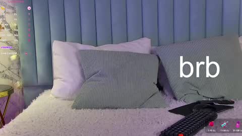 Snapshot of carolreeves chatting on February 24, 11:43 am Carol online show from February 24, 11:43 am