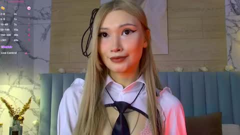 Snapshot of carolreeves chatting on March 10, 6:05 am Carol online show from March 10, 6:05 am