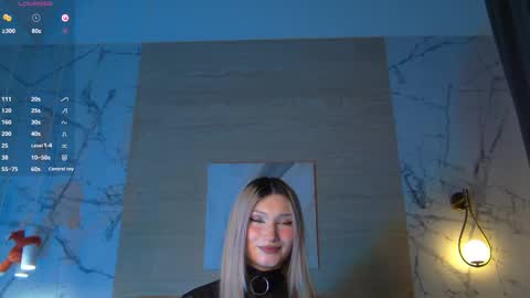 Snapshot of carolreeves chatting on September 16, 5:41 am Carol online show from September 16, 5:41 am