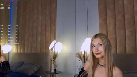 Snapshot of carolreeves chatting on October 15, 6:57 am Carol online show from October 15, 6:57 am