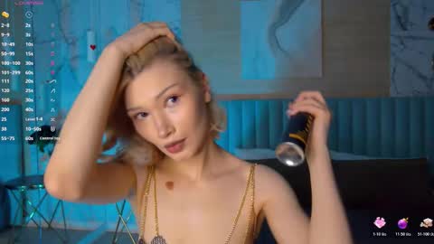 Carol online show from February 26, 5:01 pm