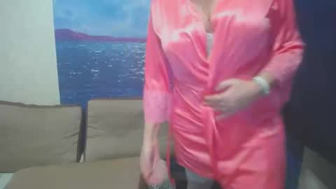 VicunaCool online show from December 28, 1:28 pm