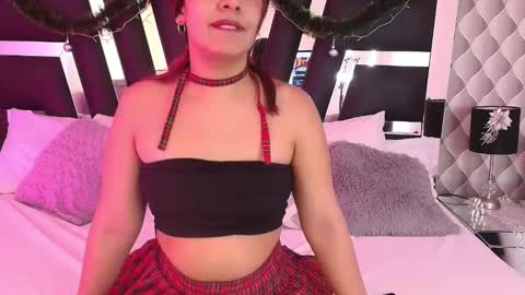 Snapshot of caroo_gomeez chatting on January 10, 12:47 pm Caro Gmez online show from January 10, 12:47 pm