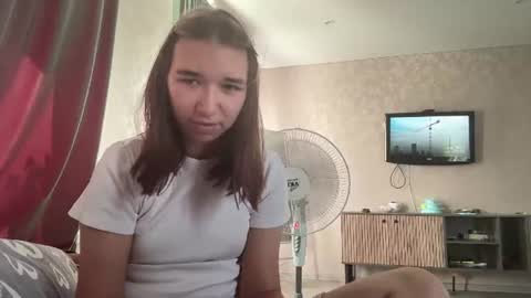 Sara online show from July 28, 11:17 am