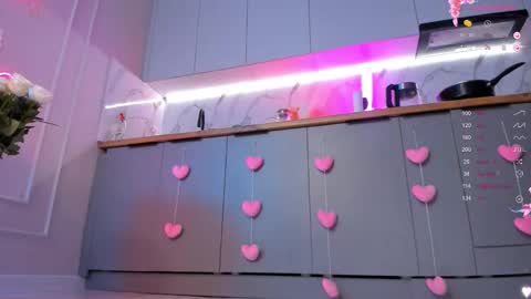 Snapshot of carpe_diemmm chatting on March 9, 10:14 pm Yummi online show from March 9, 10:14 pm