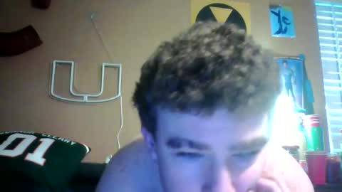 Snapshot of carsonlueders8775 chatting on December 26, 10:09 pm carsonlueders8775 online show from December 26, 10:09 pm