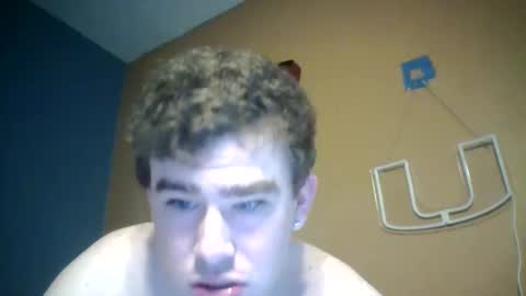 Snapshot of carsonlueders8775 chatting on January 6, 5:16 pm carsonlueders8775 online show from January 6, 5:16 pm