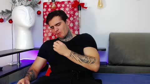 Carter online show from December 17, 11:28 am