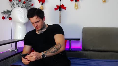 Carter online show from December 19, 8:23 am