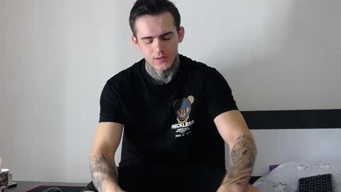 Carter online show from October 11, 7:40 am