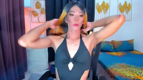 casandrawilson online show from October 4, 2:31 am