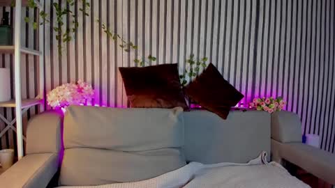 Snapshot of casey_sweeet chatting on May 31, 1:03 am Casey sweeet online show from May 31, 1:03 am