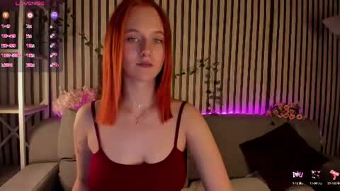 Snapshot of casey_sweeet chatting on June 11, 9:18 am Casey sweeet online show from June 11, 9:18 am