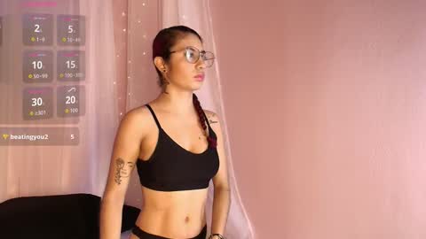 Snapshot of caseydevon chatting on October 28, 12:19 pm Casey online show from October 28, 12:19 pm