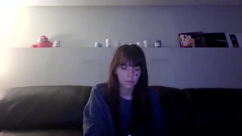 Snapshot of caseykitty222 chatting on June 7, 1:21 am caseykitty222 online show from June 7, 1:21 am