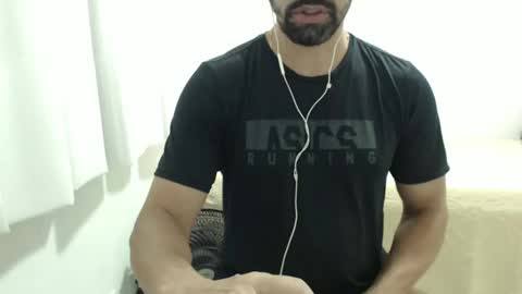 cashmastermuscle77 online show from December 16, 1:42 am