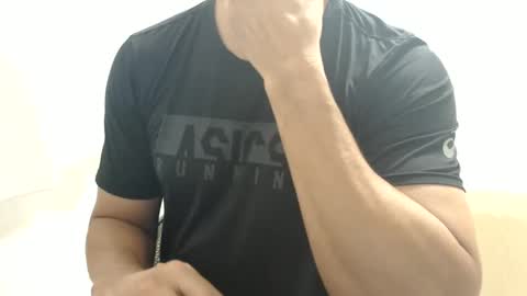 cashmastermuscle77 online show from January 3, 11:35 am