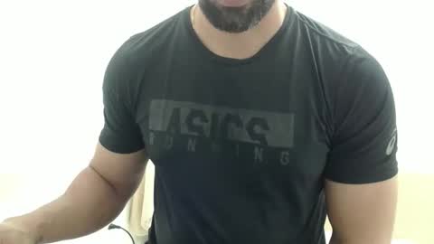 cashmastermuscle77 online show from November 13, 1:15 am