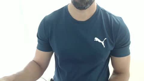 cashmastermuscle77 online show from February 4, 11:05 am