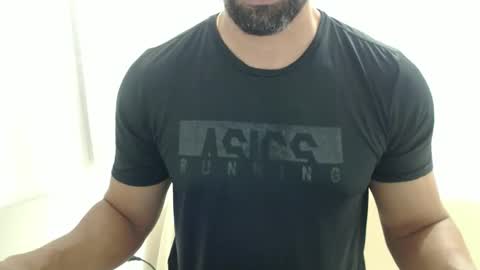 cashmastermuscle77 online show from February 27, 10:59 am