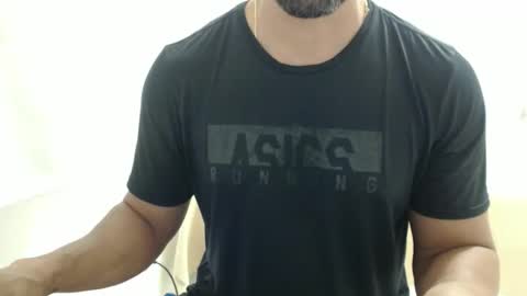 cashmastermuscle77 online show from March 7, 10:45 am