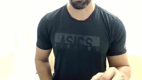 Snapshot of cashmastermuscle77 chatting on June 3, 6:13 pm cashmastermuscle77 online show from June 3, 6:13 pm