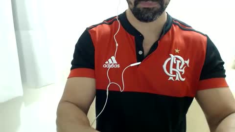 Snapshot of cashmastermuscle77 chatting on June 5, 2:18 am cashmastermuscle77 online show from June 5, 2:18 am