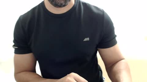cashmastermuscle77 online show from July 14, 9:36 am