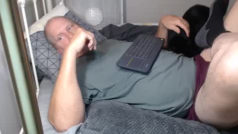 Snapshot of casinocam chatting on September 29, 8:46 pm CasinoCam online show from September 29, 8:46 pm