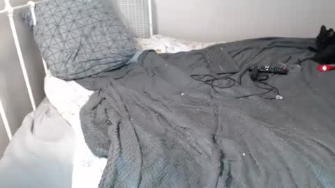 Snapshot of casinocam chatting on October 18, 8:42 pm CasinoCam online show from October 18, 8:42 pm