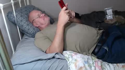 Snapshot of casinocam chatting on October 22, 9:47 pm CasinoCam online show from October 22, 9:47 pm