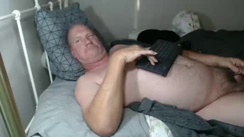 Snapshot of casinocam chatting on October 23, 9:57 pm CasinoCam online show from October 23, 9:57 pm