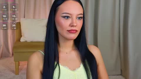 Snapshot of cassadyy chatting on June 4, 3:12 am Cassady online show from June 4, 3:12 am